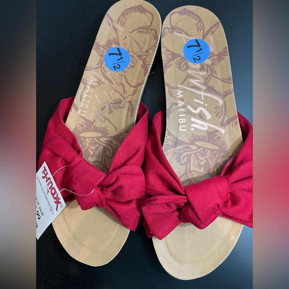 Red Blowfish sandals, Women’s